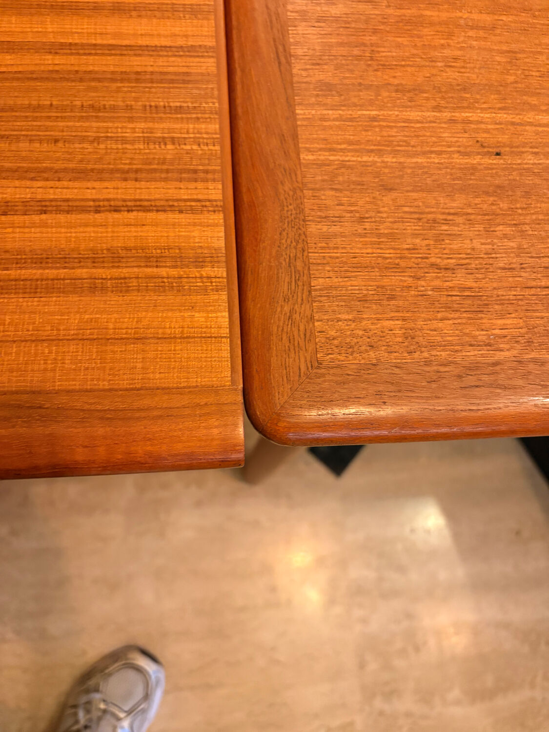 Table extensible vintage, deux rallonges