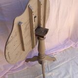 Folding violin table