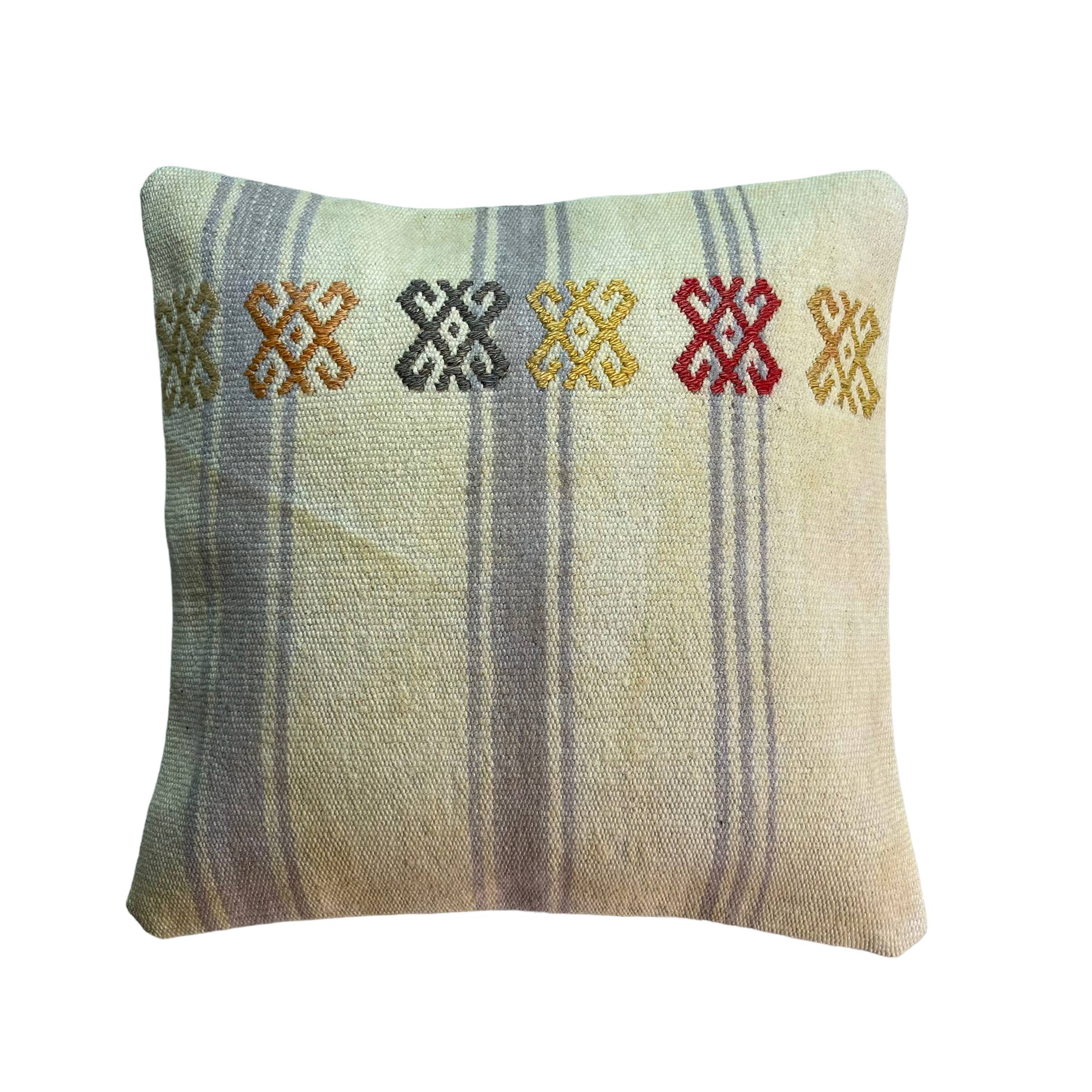 Vintage turkish kilim cushion cover , 40 x 40 cm