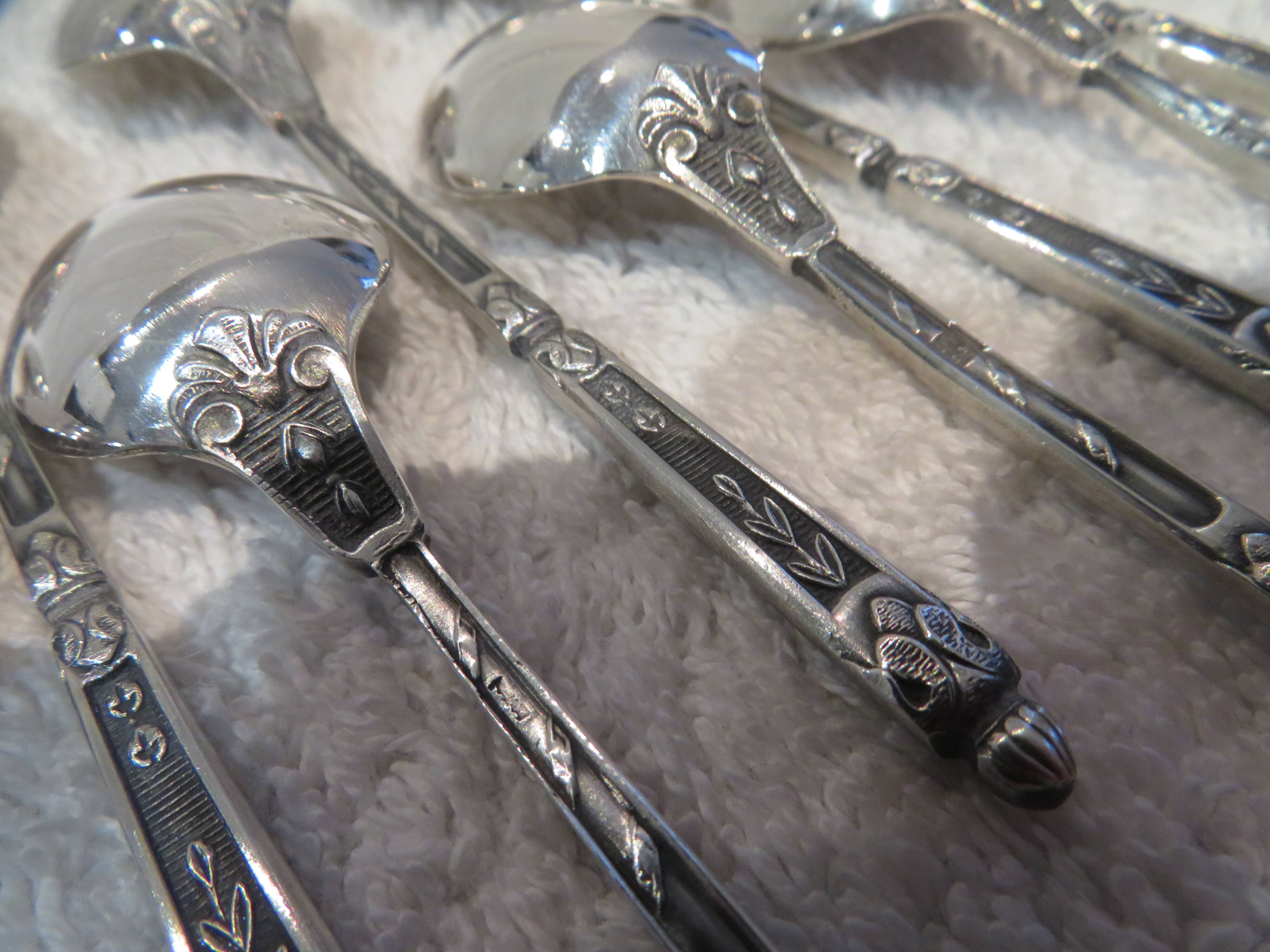 12 silver-plated mocha spoons with goldsmith Manulor Russian handle 10.6cm