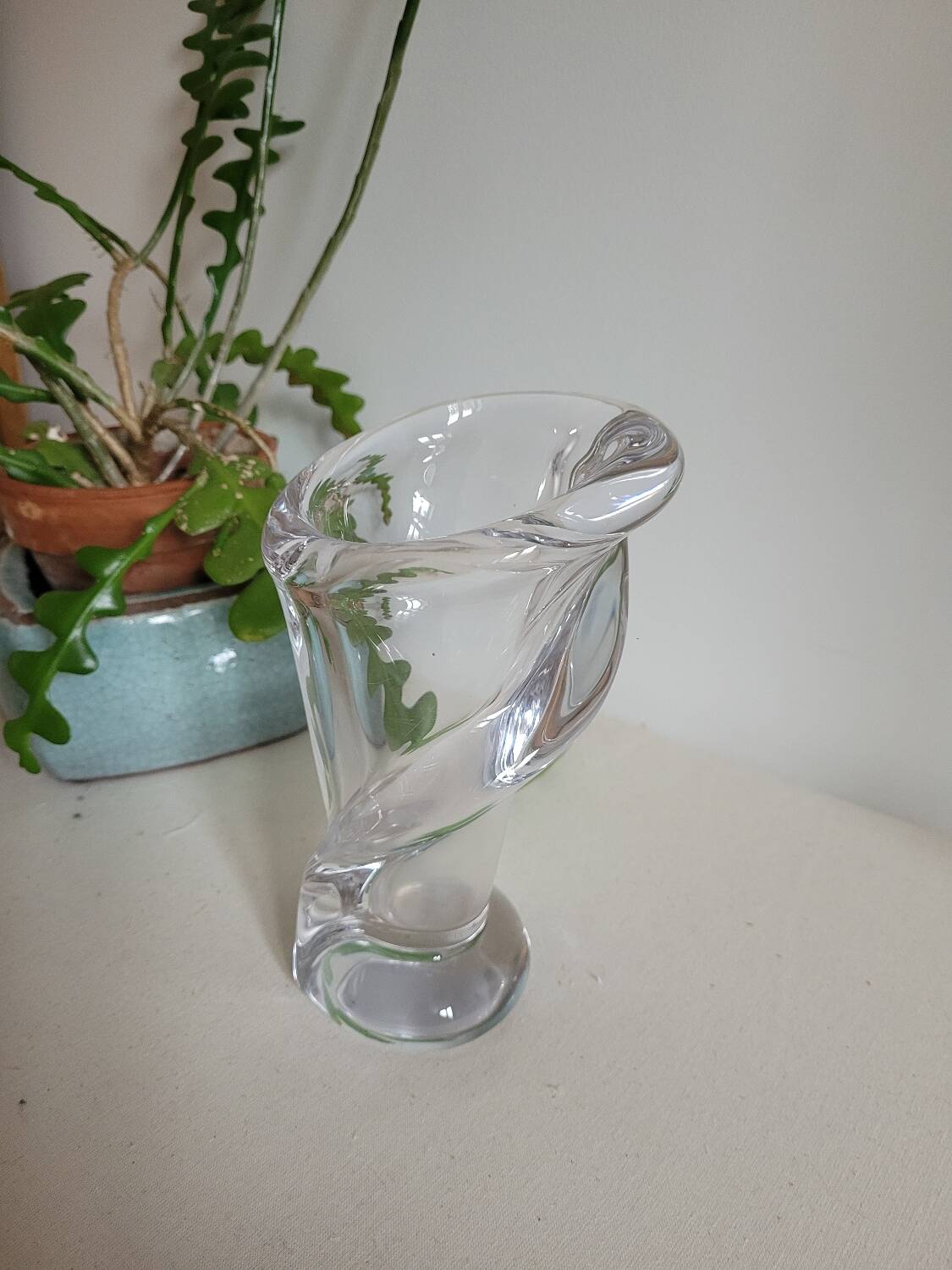Crystal vase from Vannes Le Chatel
