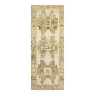 1970s Turkish Hand-Knotted Wool Cotton White Runner Rug 120X314