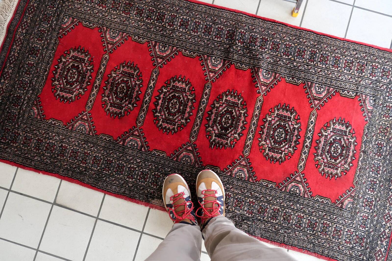 Handmade vintage Uzbek Bukhara rug 92cm x 186cm, 1960s