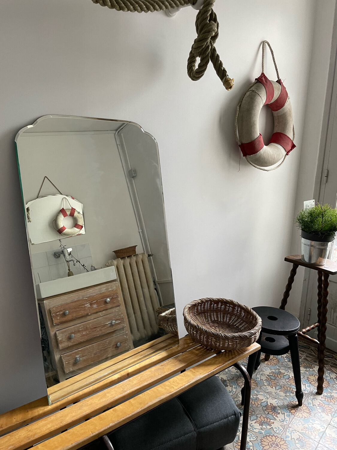 Nube mirror, 96x60 cm