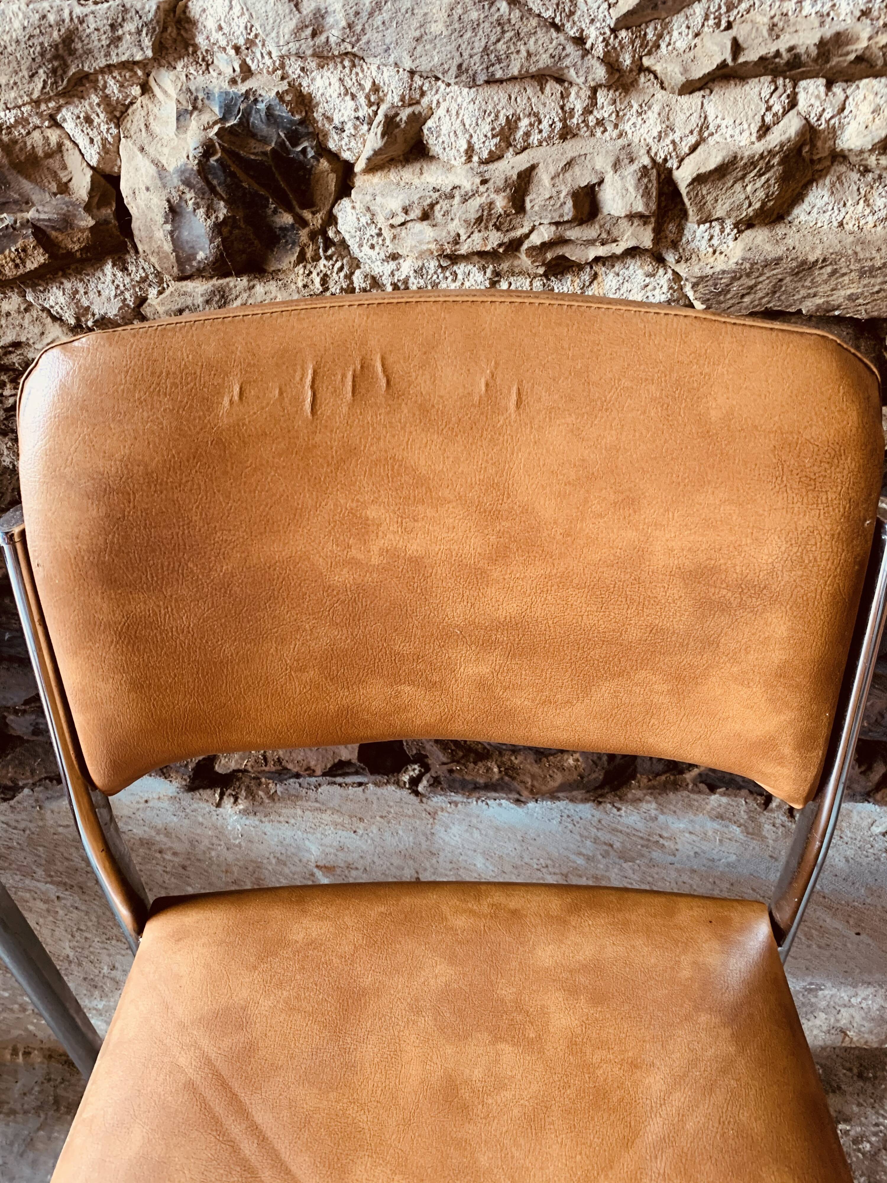 6 brown chairs imitation leather