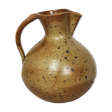 Sandstone pitcher