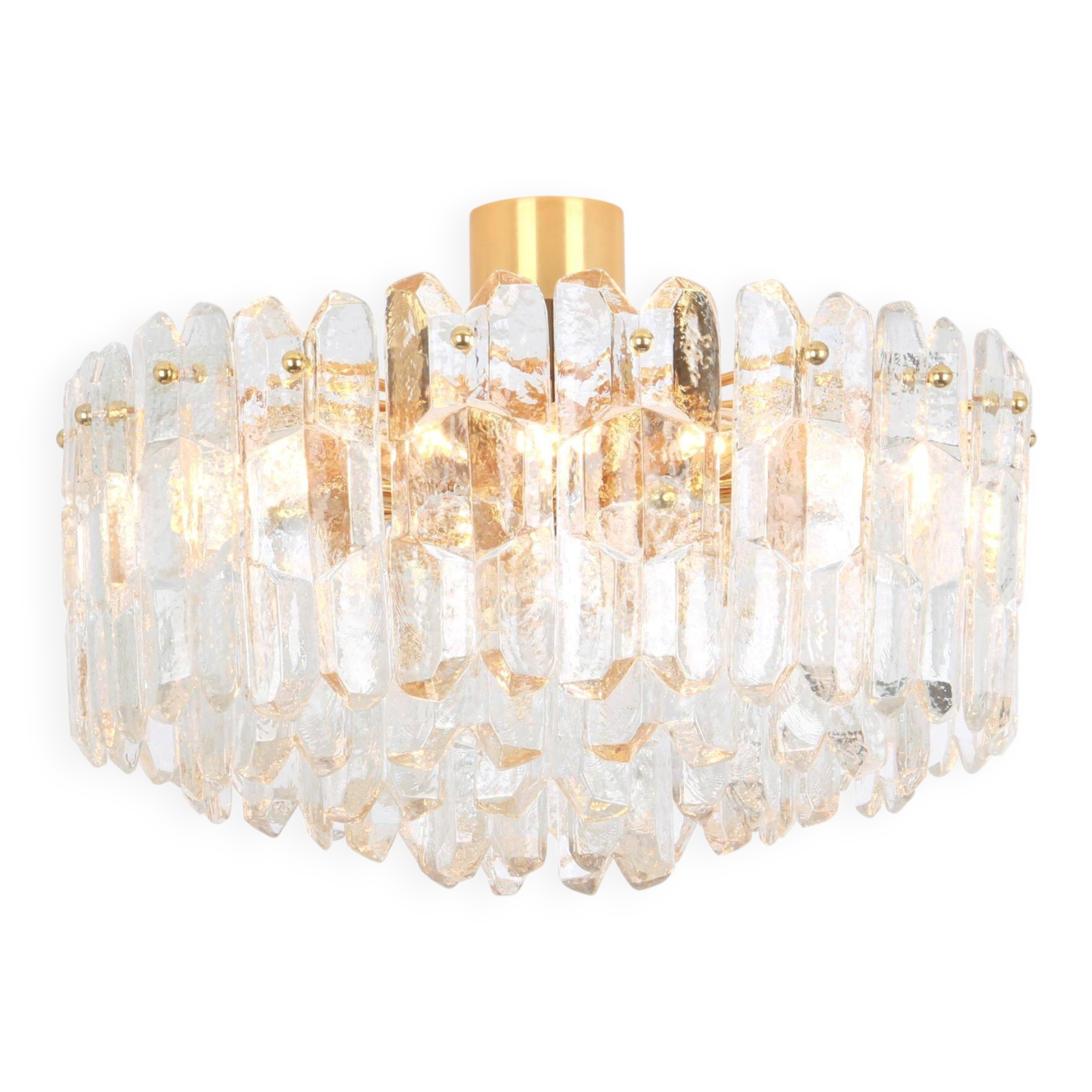 Magnificent luminaire in gilded brass and crystal glass Palazzo, Kalmar, Austria, 1970.