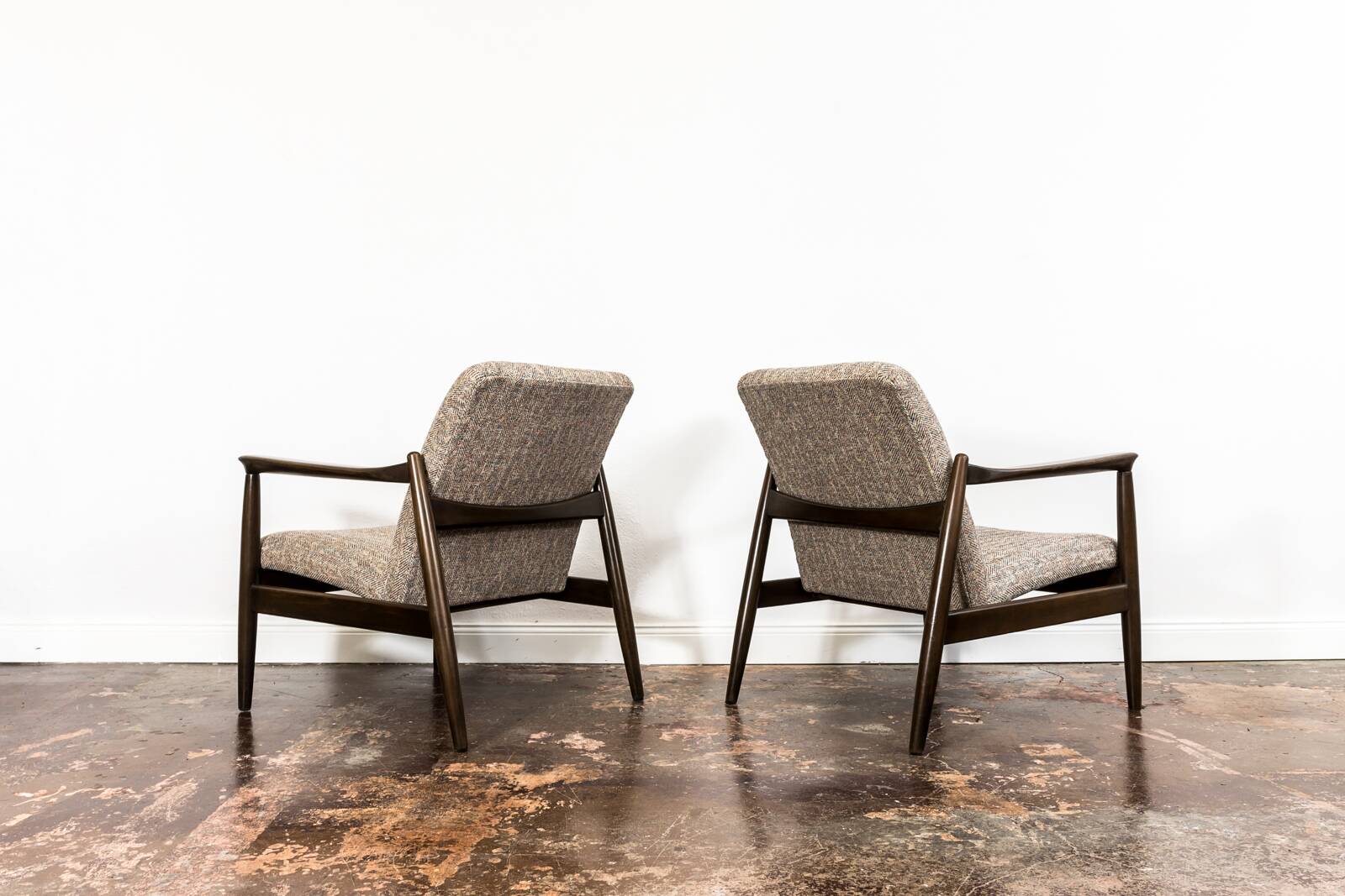 Mid-century Armchairs GFM-64 by Edmund Homa, Poland, 1960's, set of 2
