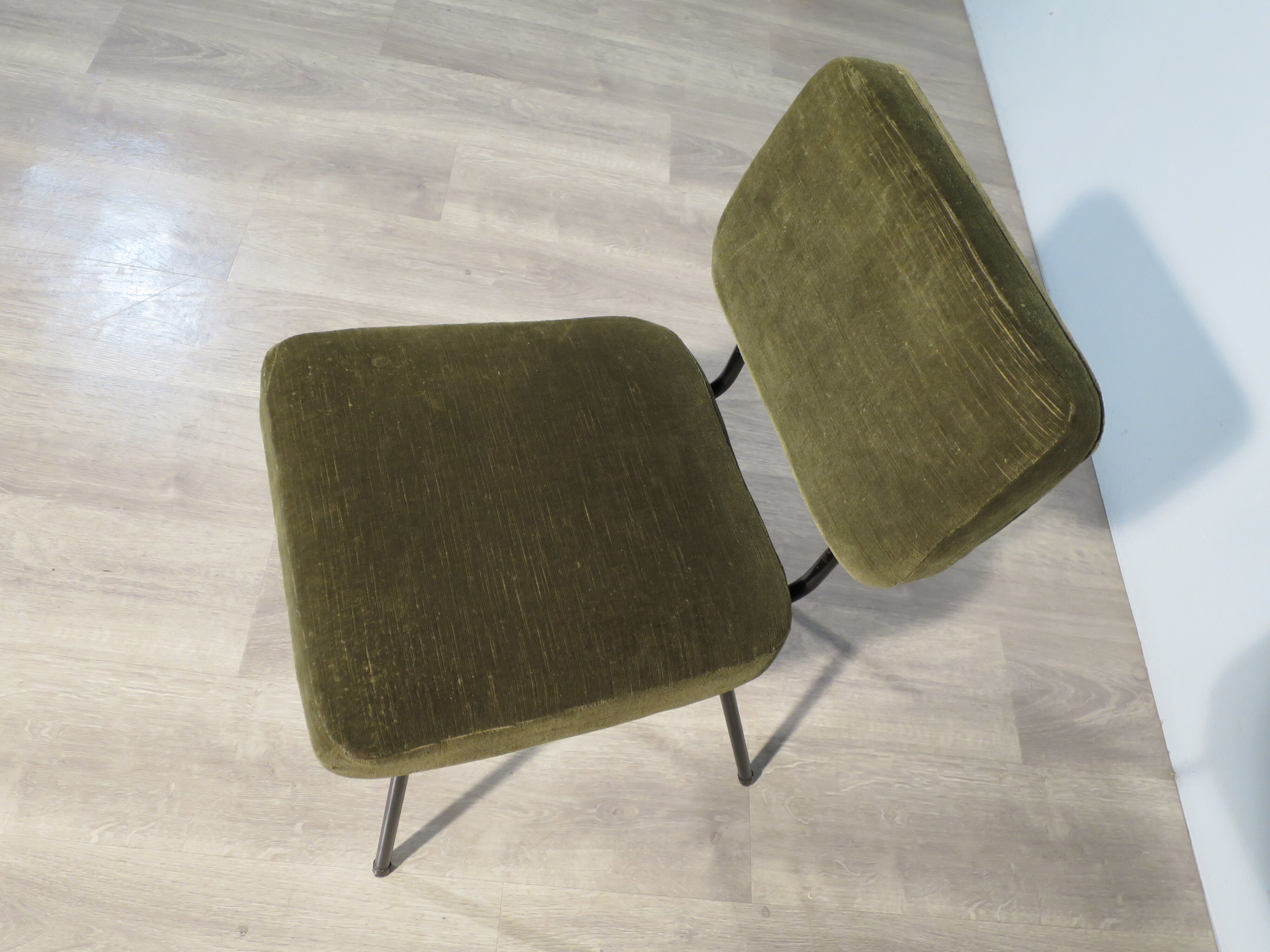 André Simard for Airborne Chair