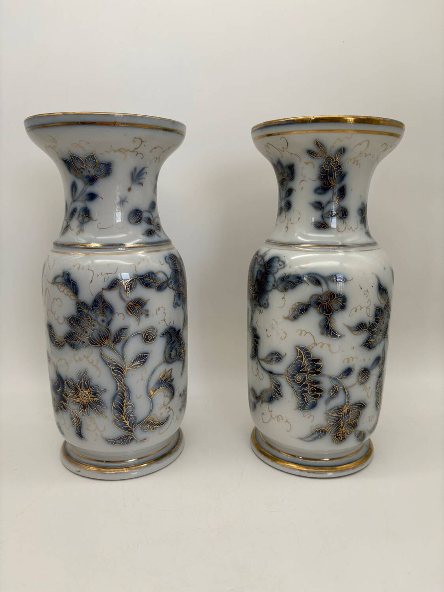 Pair of Bayeux porcelain baluster vases, 19th century