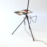 Shuttle pattern lamppost