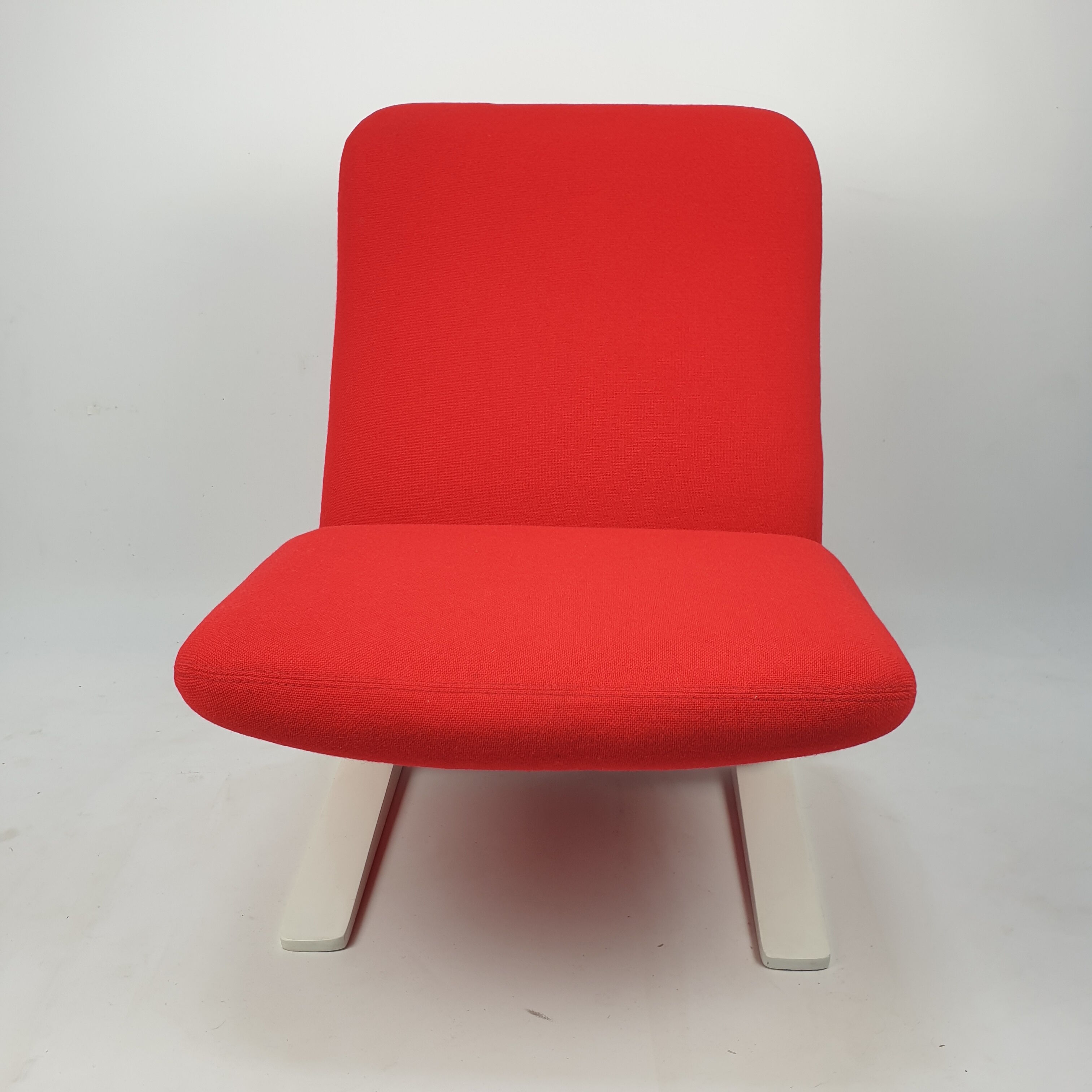 Concorde Lounge Chair by Pierre Paulin for Artifort, 1980s