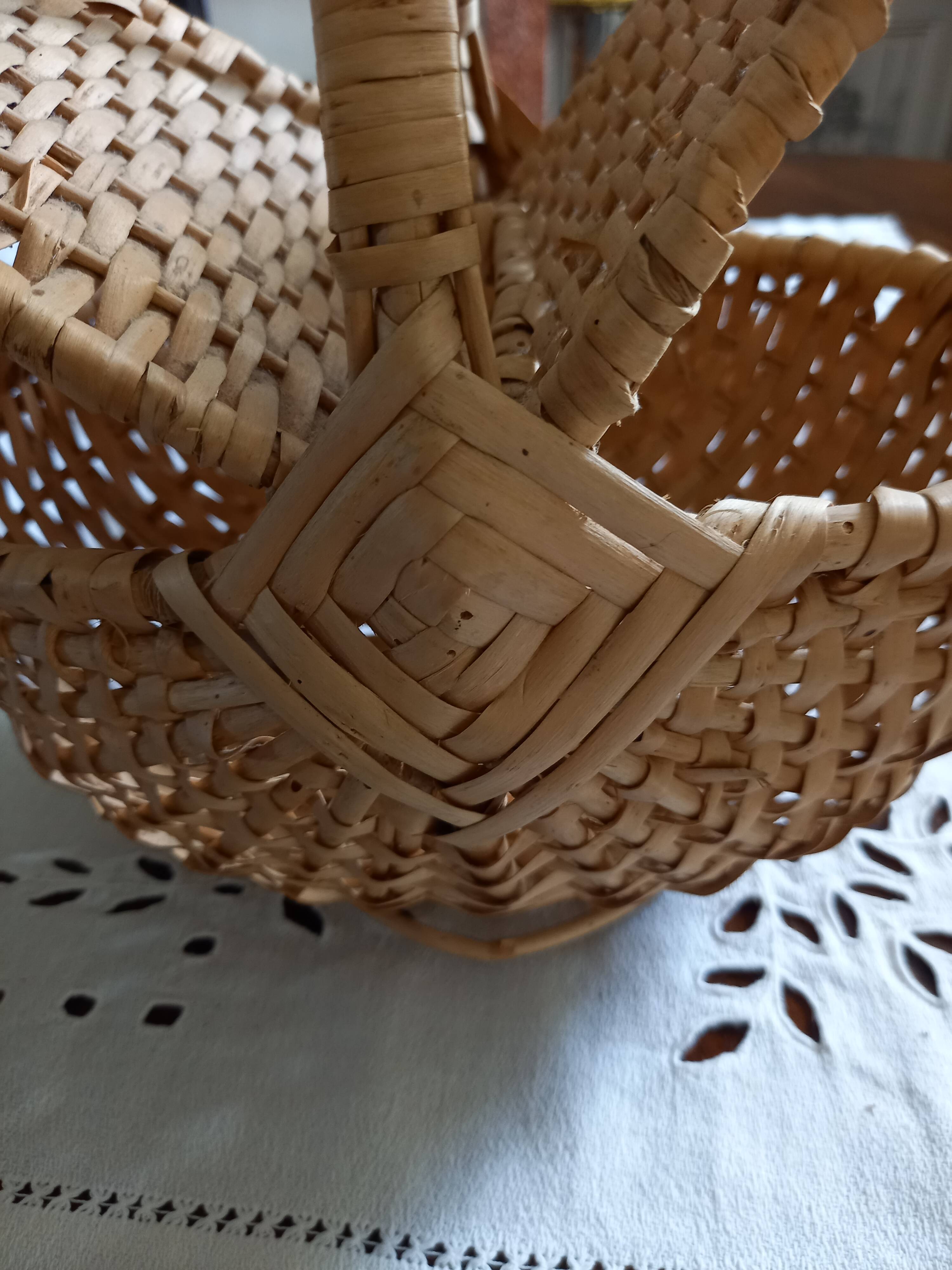 small wicker basket for child