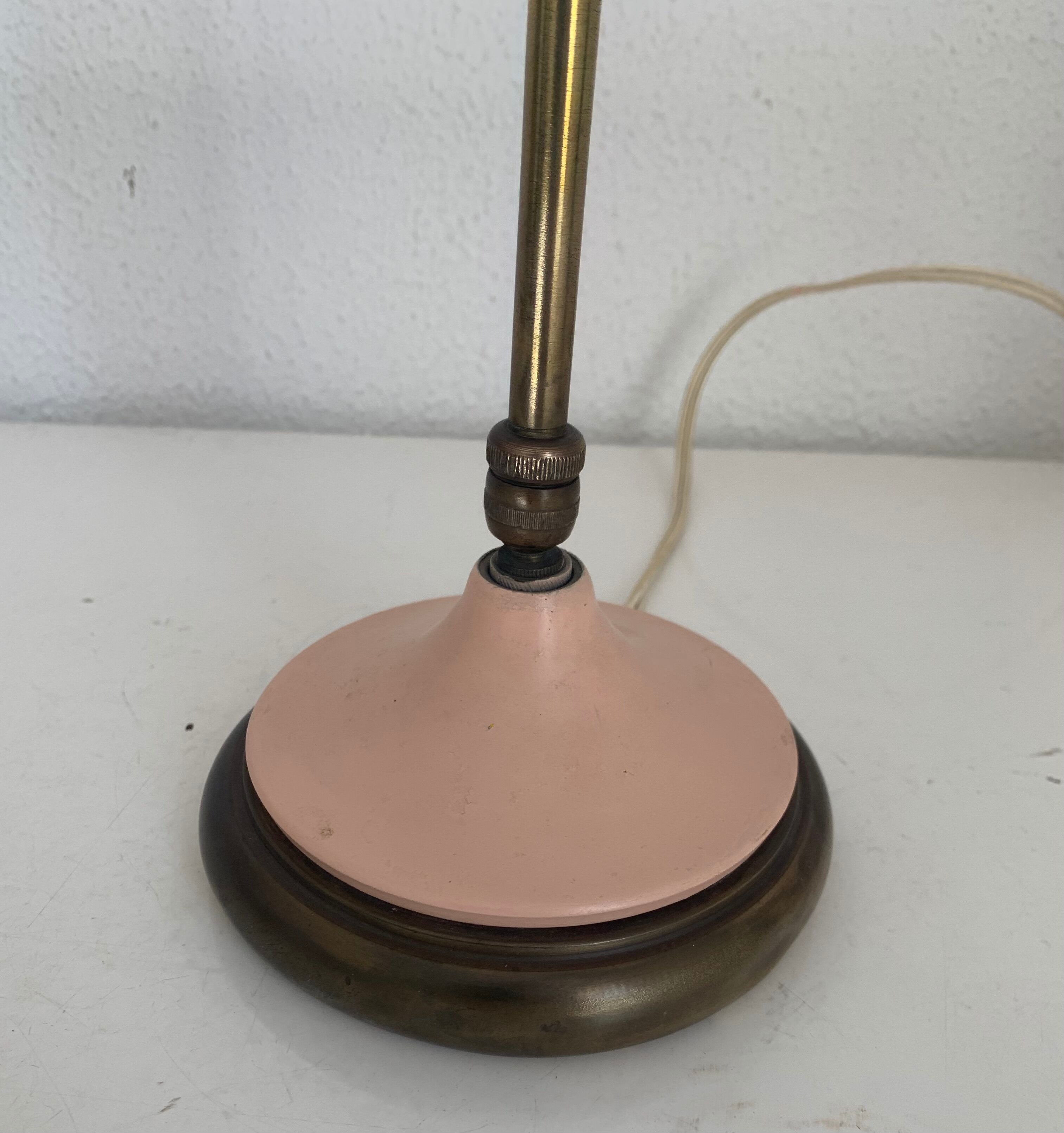 Lampe style cocotte rose et dorée, 1950