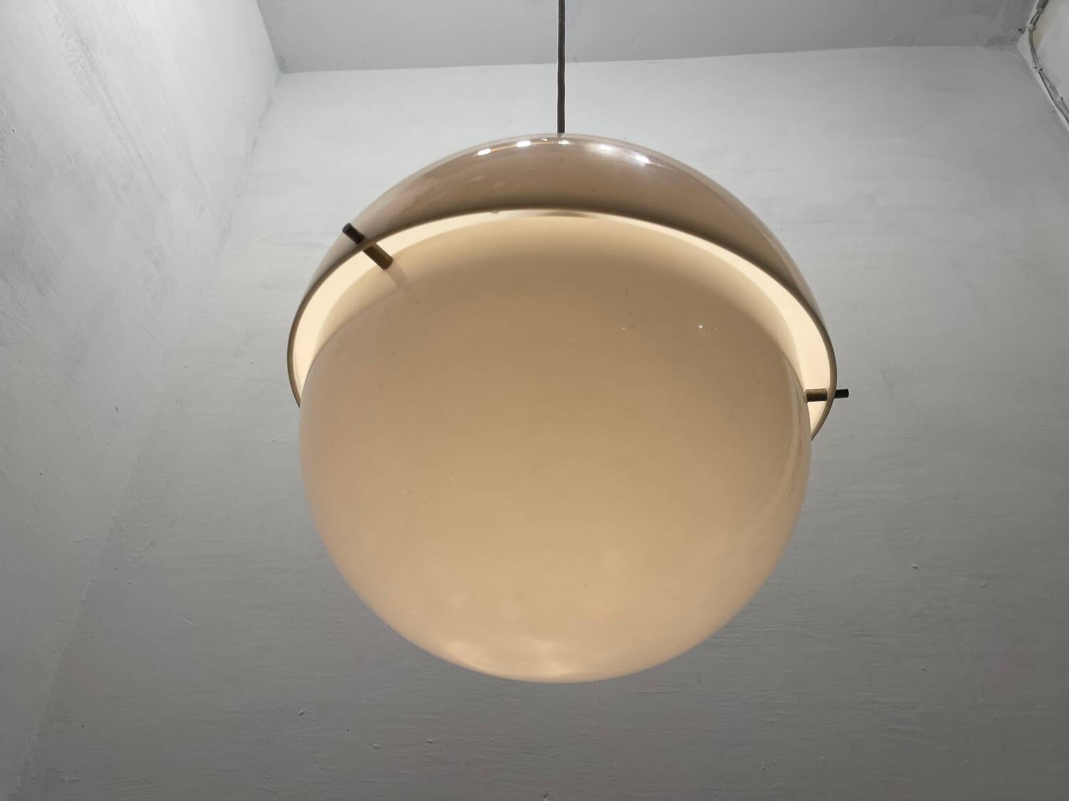 Suspension lumineuse acrylique 1967