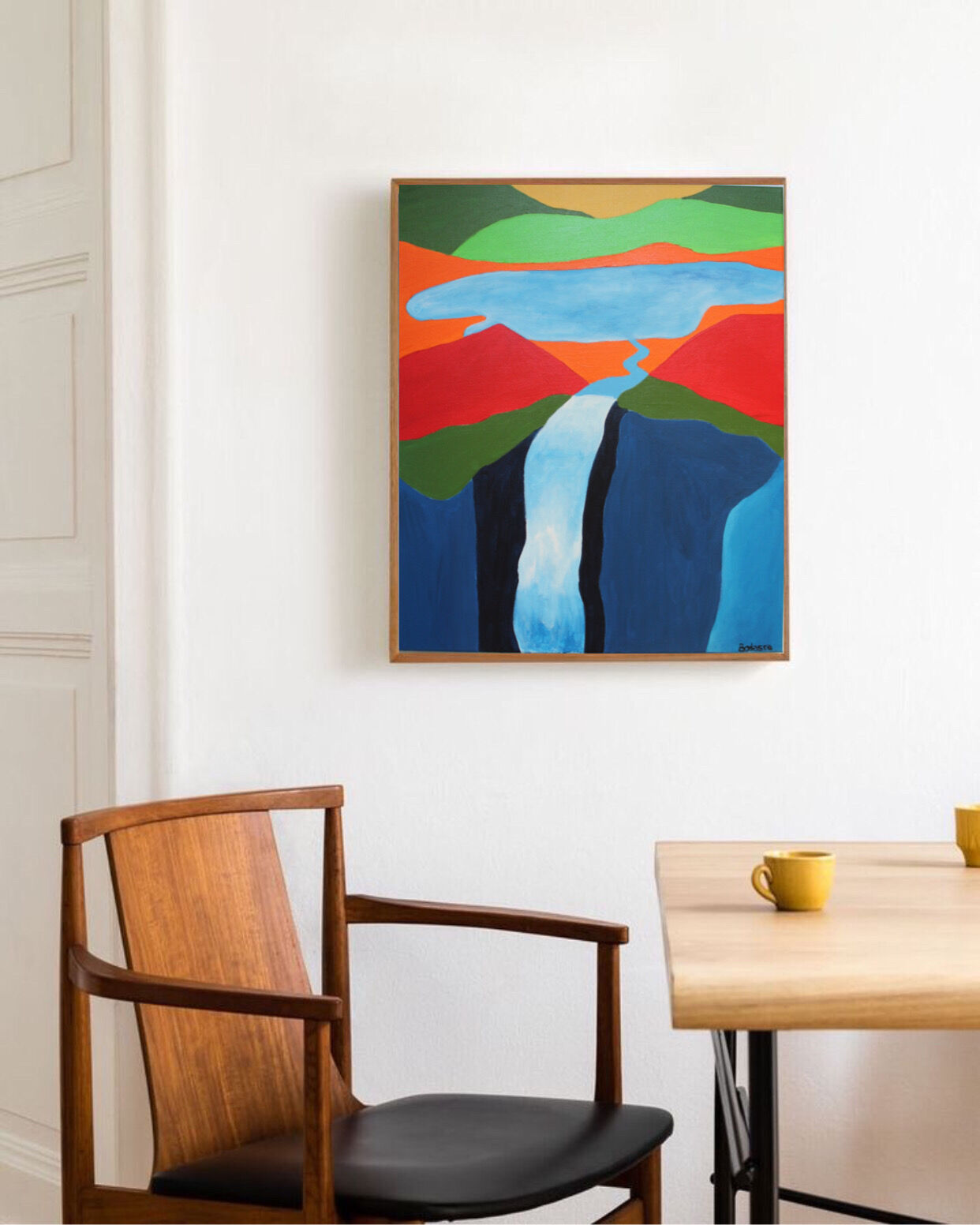 Colorful acrylic board for minimalist décor