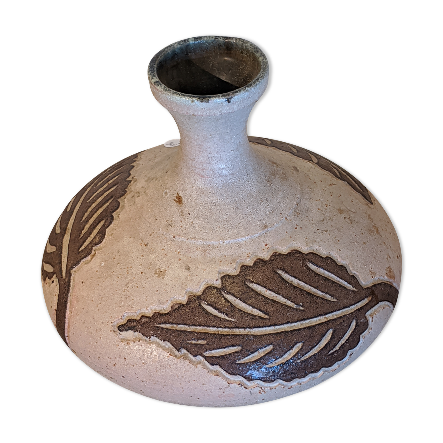 Vase en céramique avec décors floraux