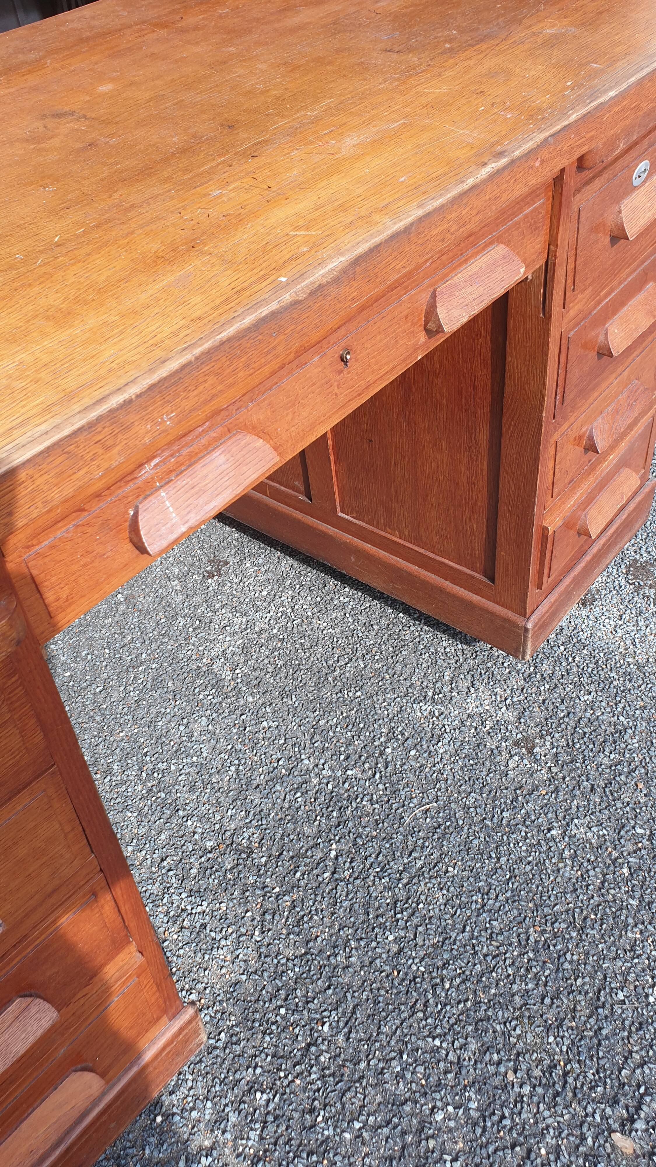 Administrative office 40/50s