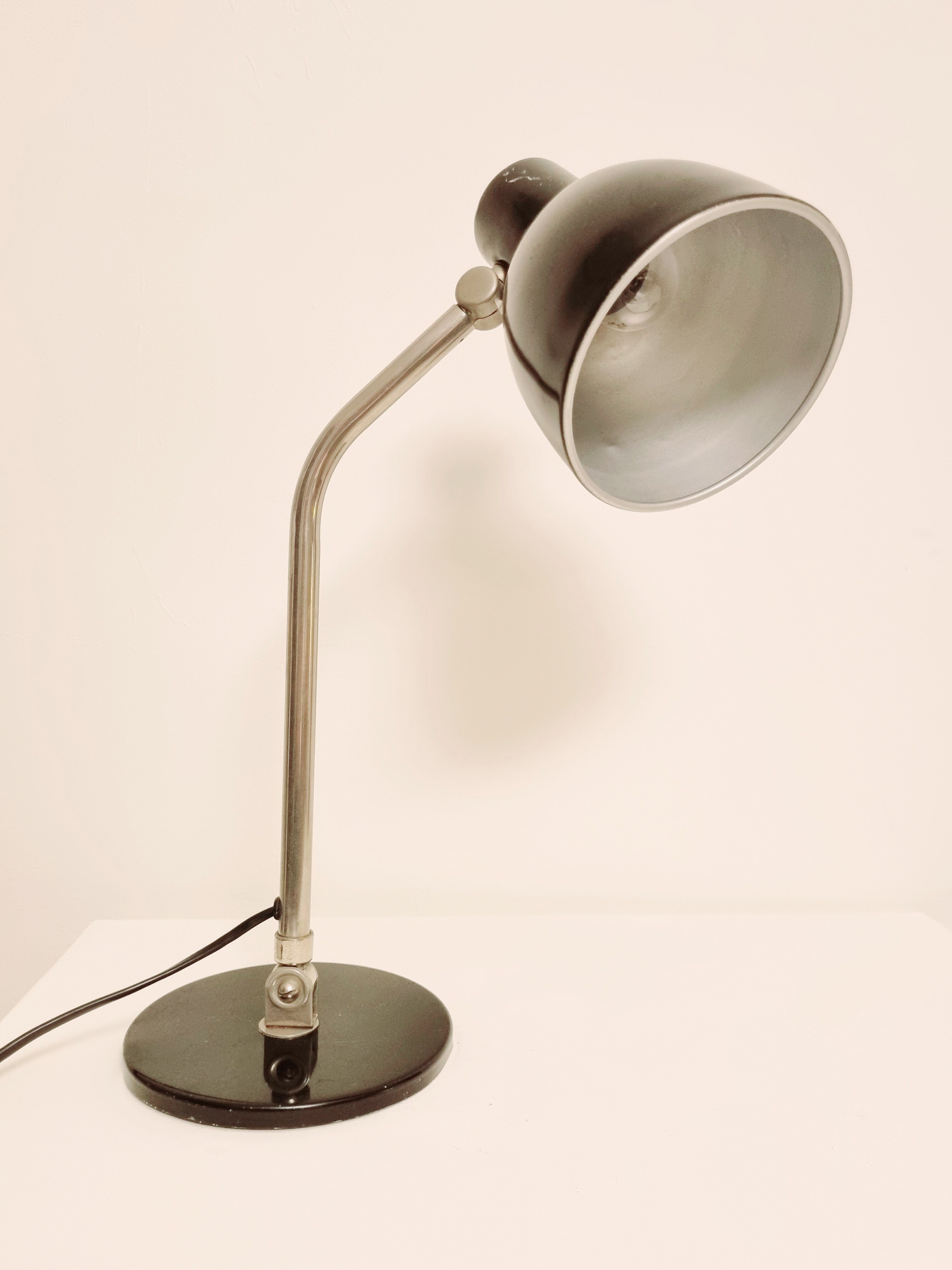 Hala Zeist industrial desk lamp 1950s, model 98 by H. BUSQUET