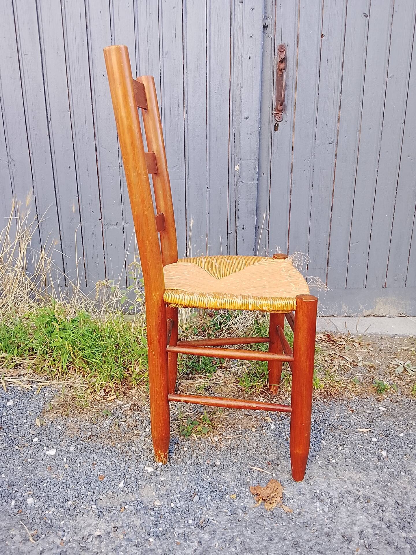 6 brutalist chairs