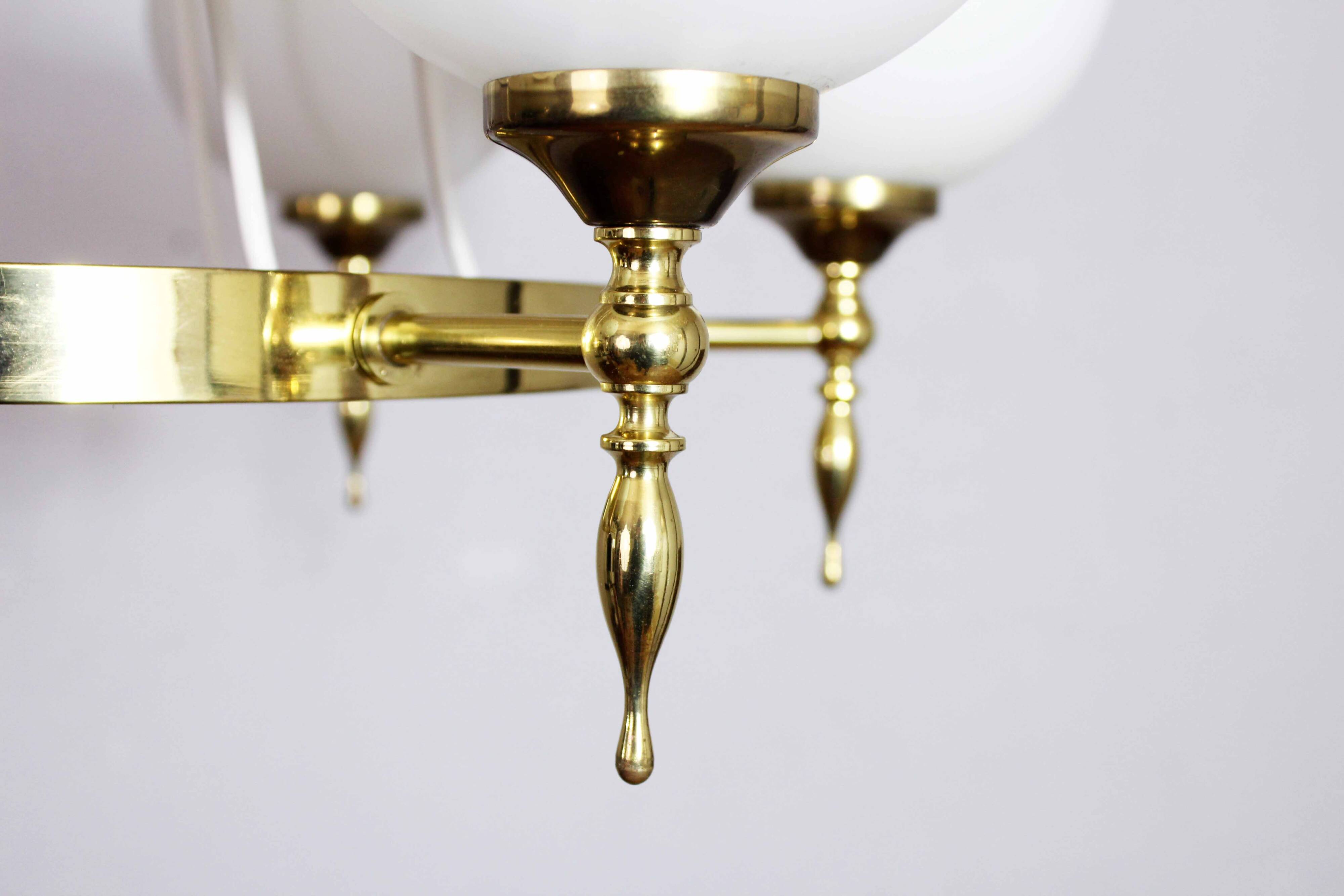 Lustre en laiton années 70