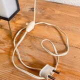 Tripod table lamp