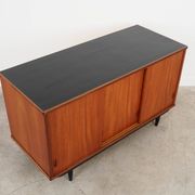 Commode, design danois, années 1970, fabriquée au Danemark