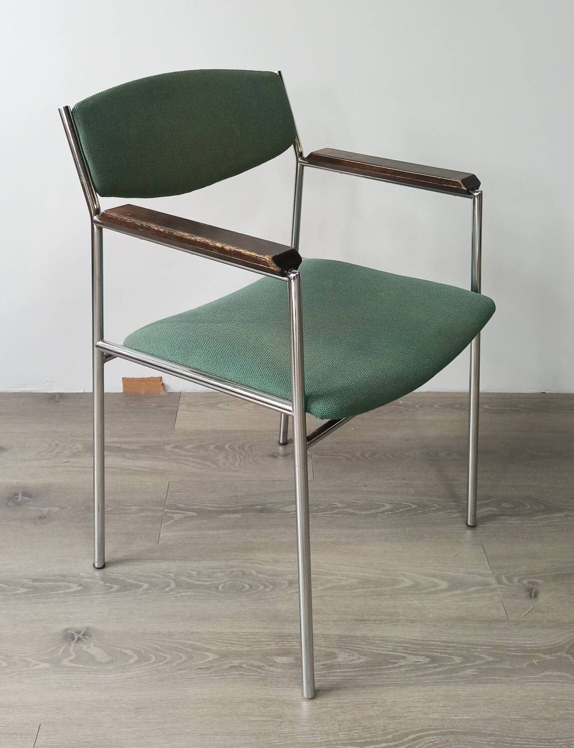 Set of 3 vintage green armchairs by Gijs Van Der Sluis