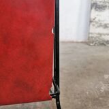 Porte revues en métal
