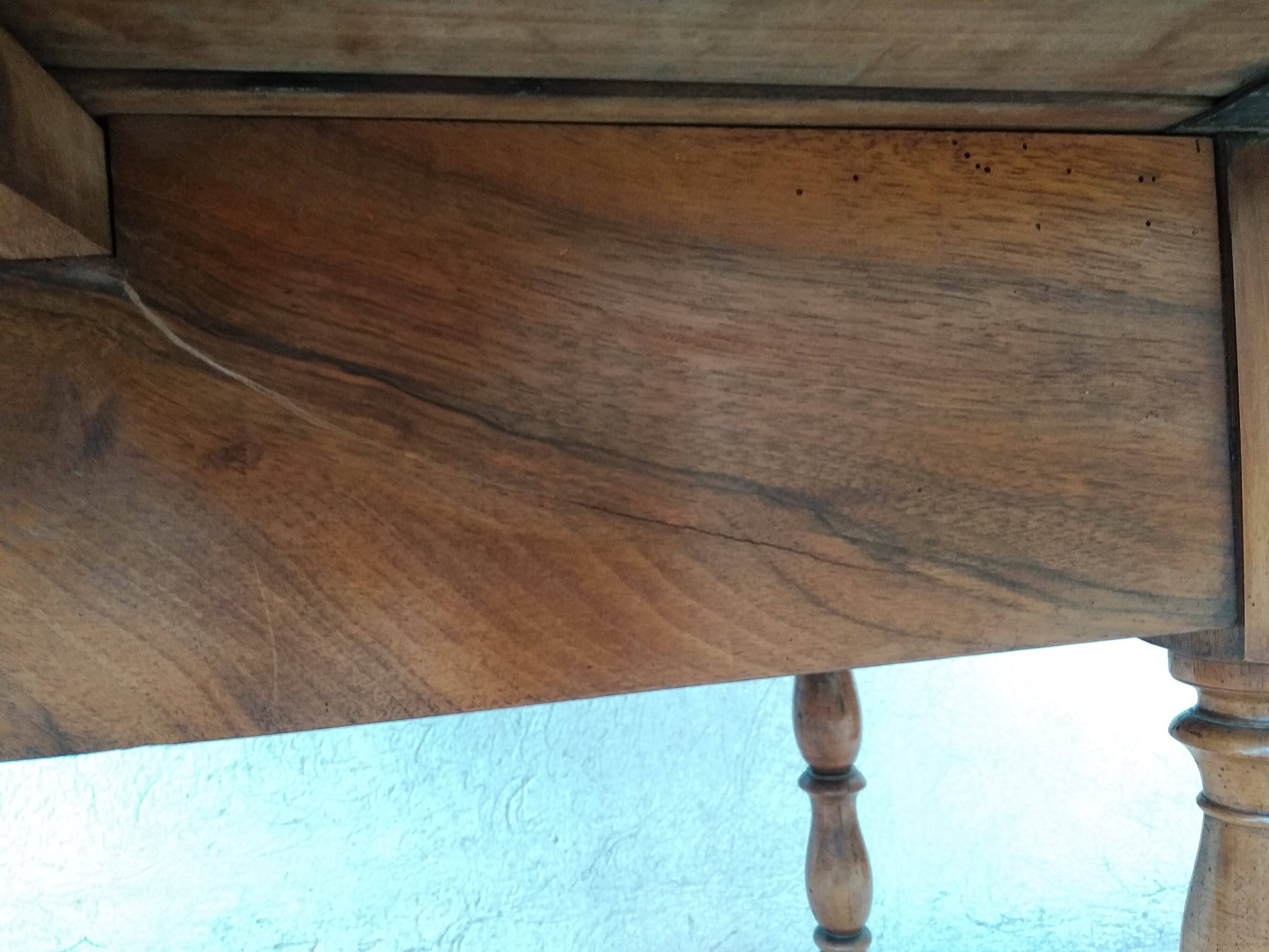Table ovale à volets style Louis Philippe