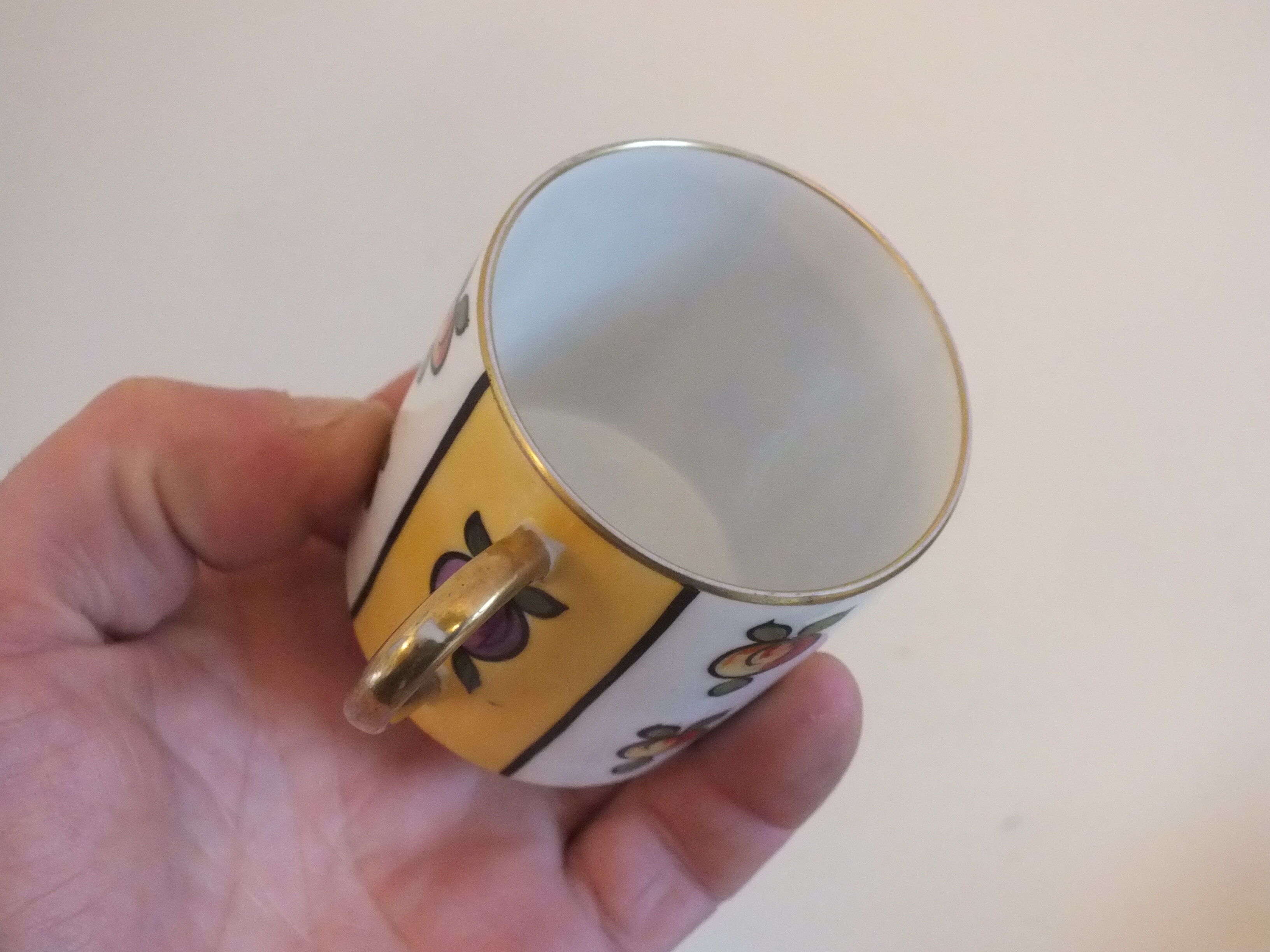Cup art deco porcelain from Limoges Baranger