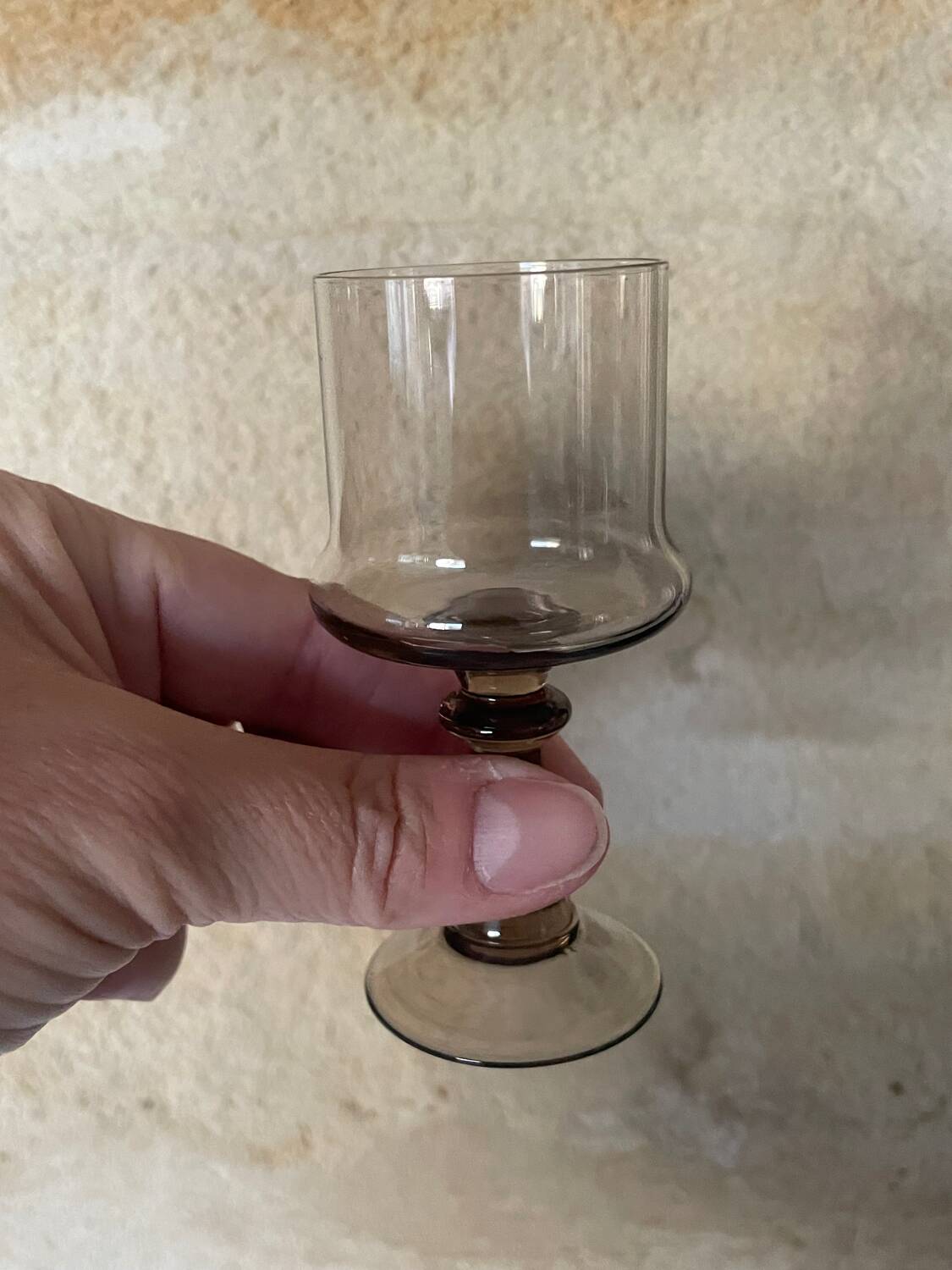 3 stemmed digestif glasses, smoked brown glass