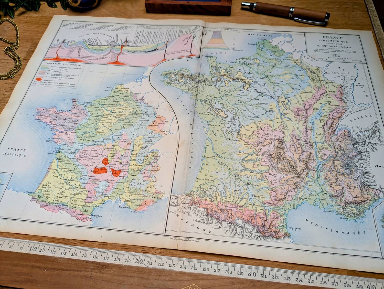1879, Hypsometric map of France