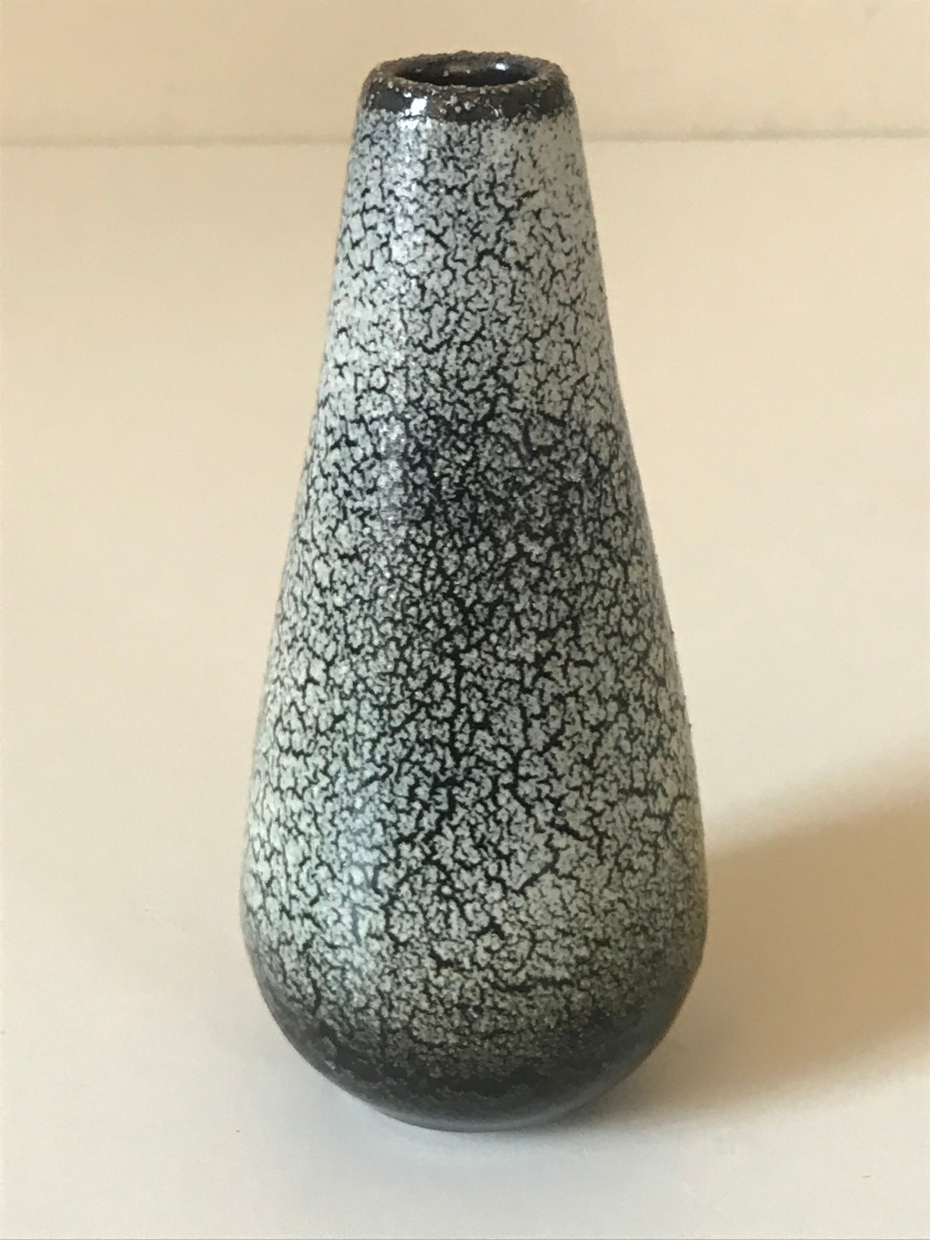 Vintage cracked vase design 60 years