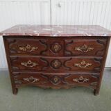 Commode galbée style Louis XVI