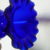 Pair of small (12cm) corolla vases - cobalt blue glass with heron - Portieux