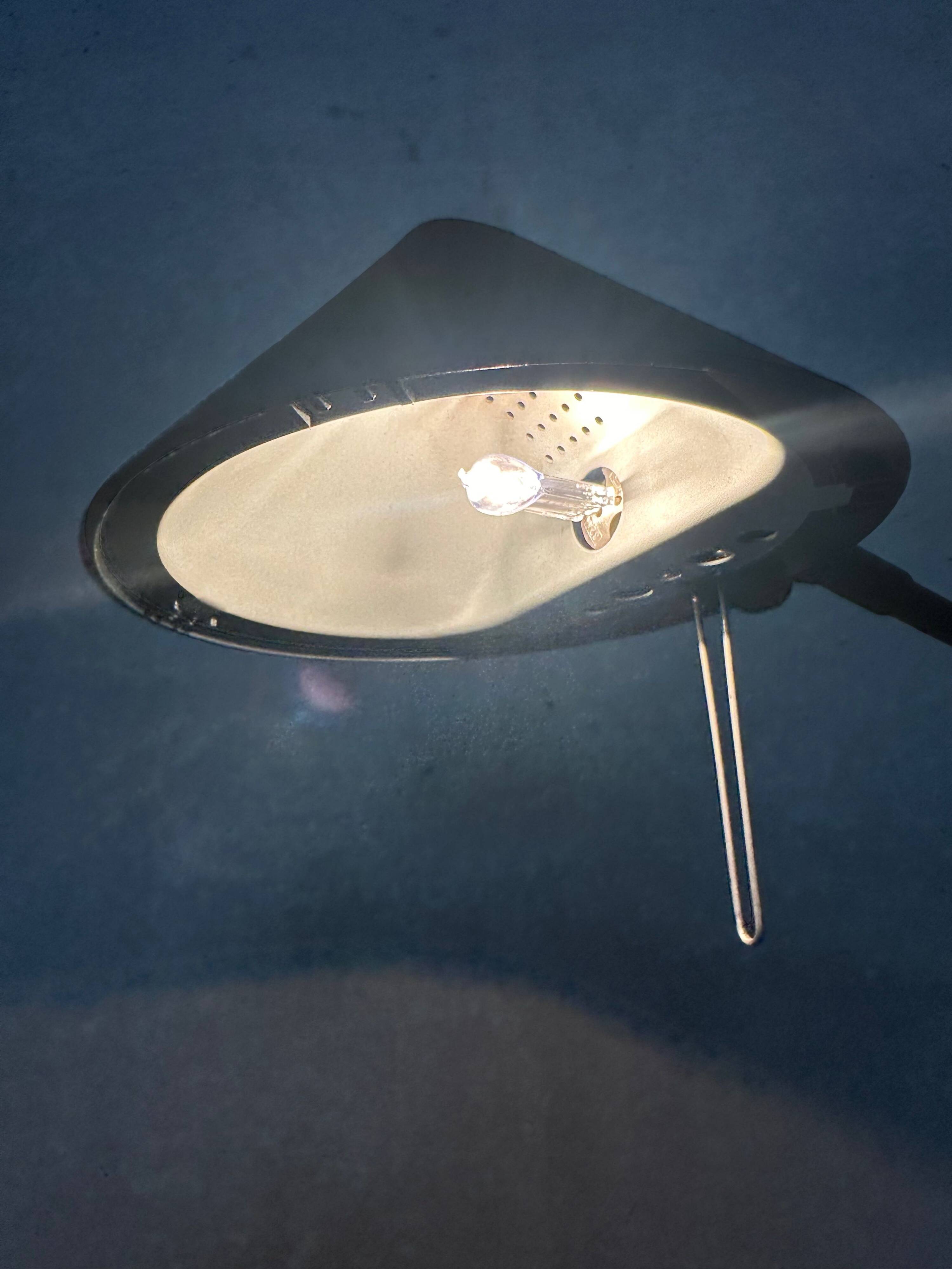 Vintage design 'Nestore' table lamps – Artemide