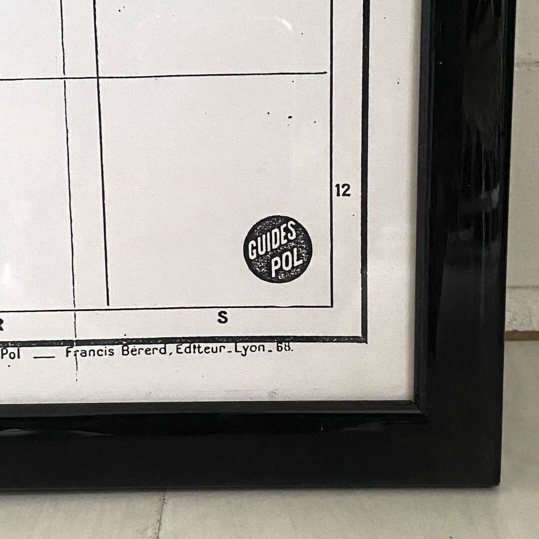 Vintage map of Algiers 1958, framed in wood and glass.