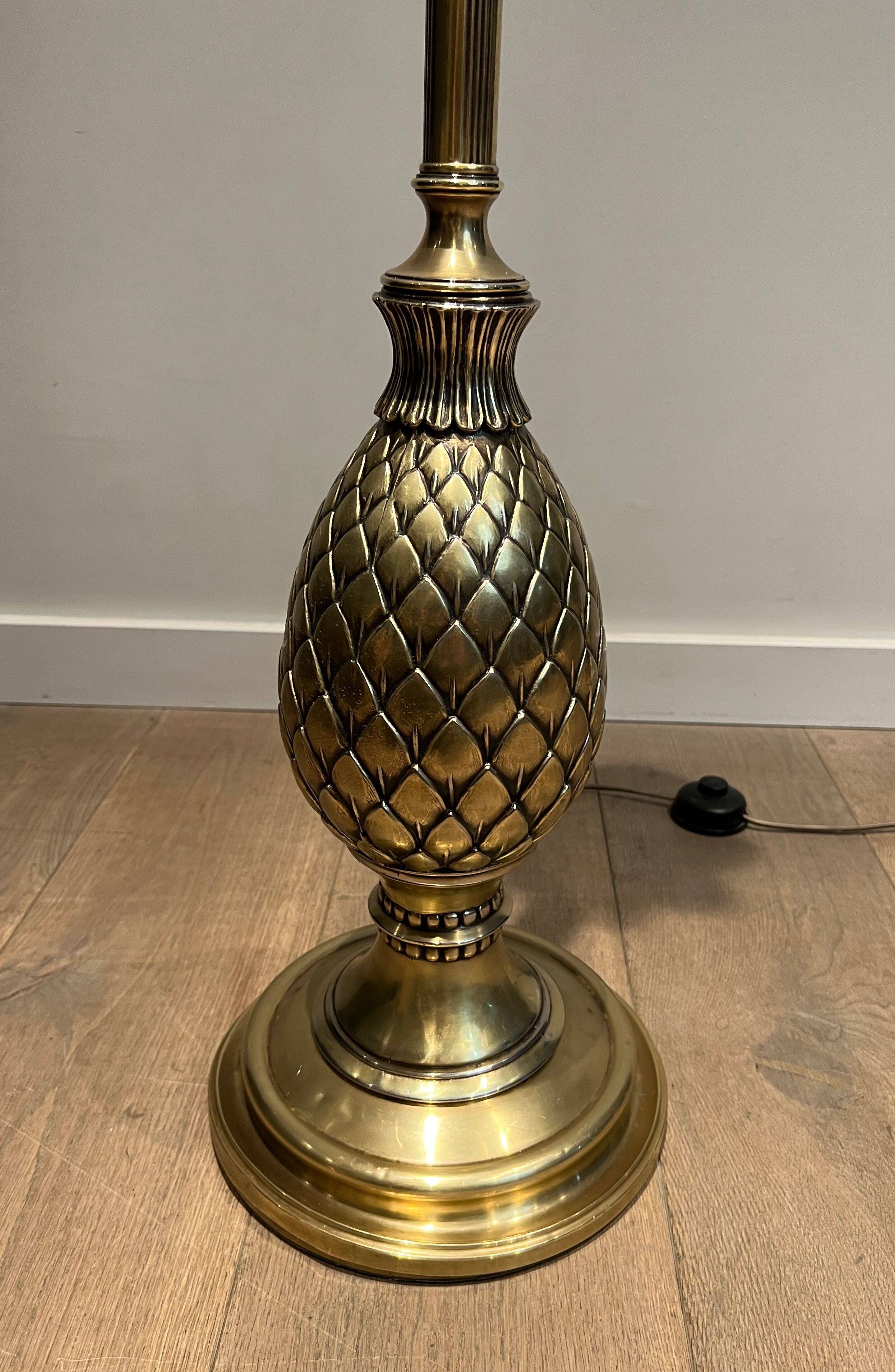 Pineapple floor lamp in brass
