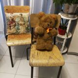 Duo of chairs