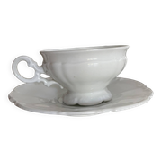 Set of 4 Hutschenreuther fine porcelain cups and saucers.