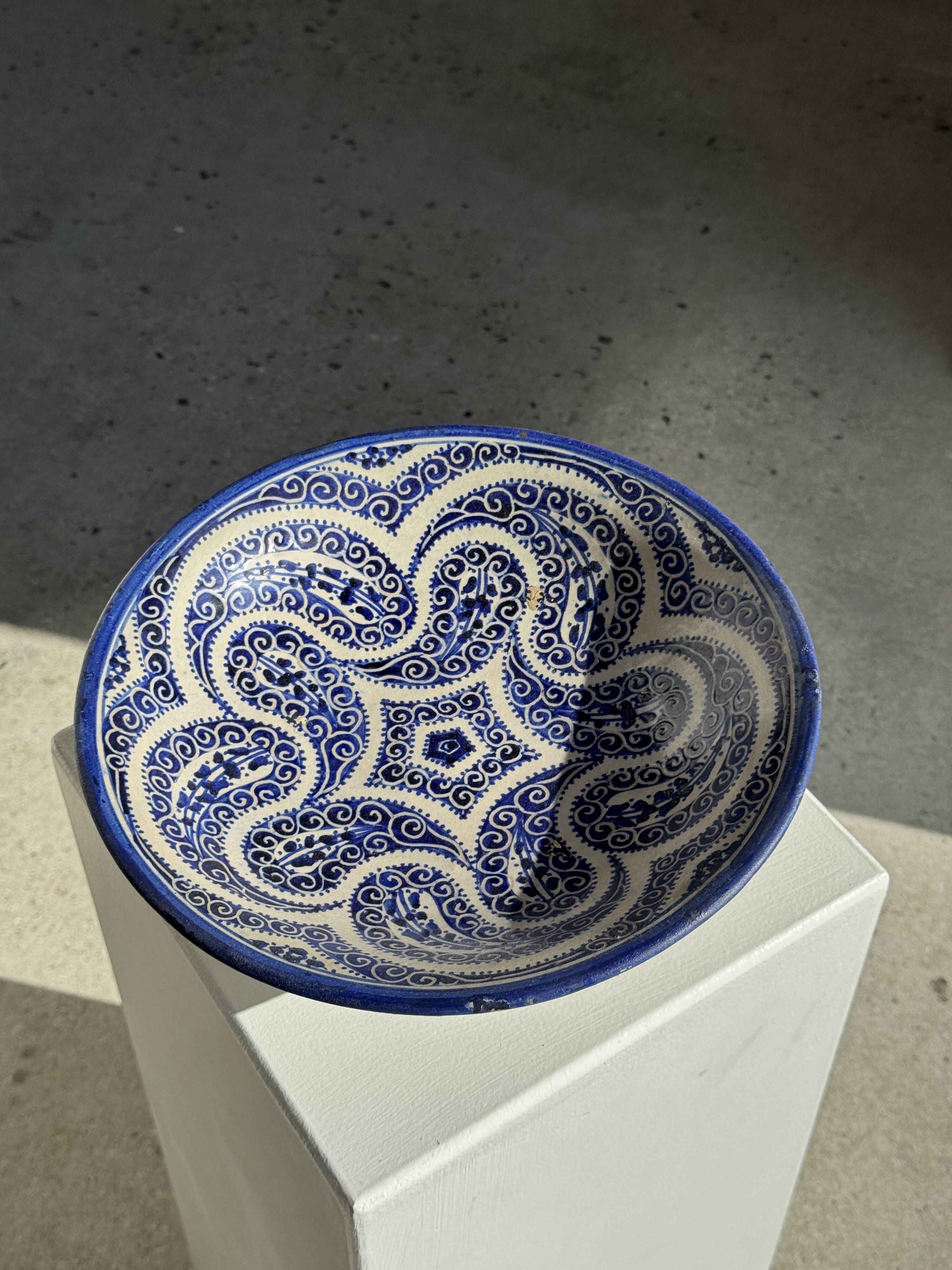 Coupe marocaine en céramique bleu de Fès D28