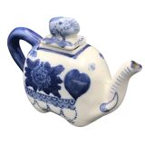 "Elephant" teapot
