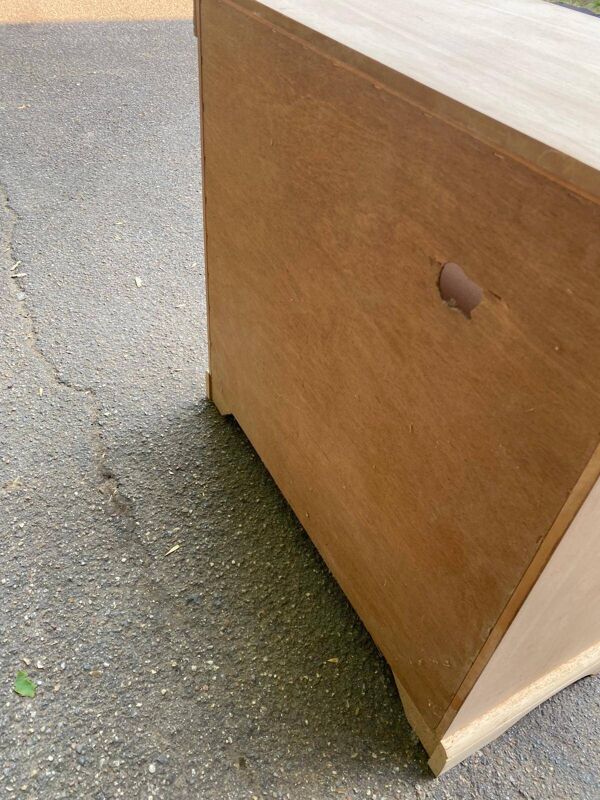 Buffet Louis Philippe 2 portes meuble TV décapé en bois brut