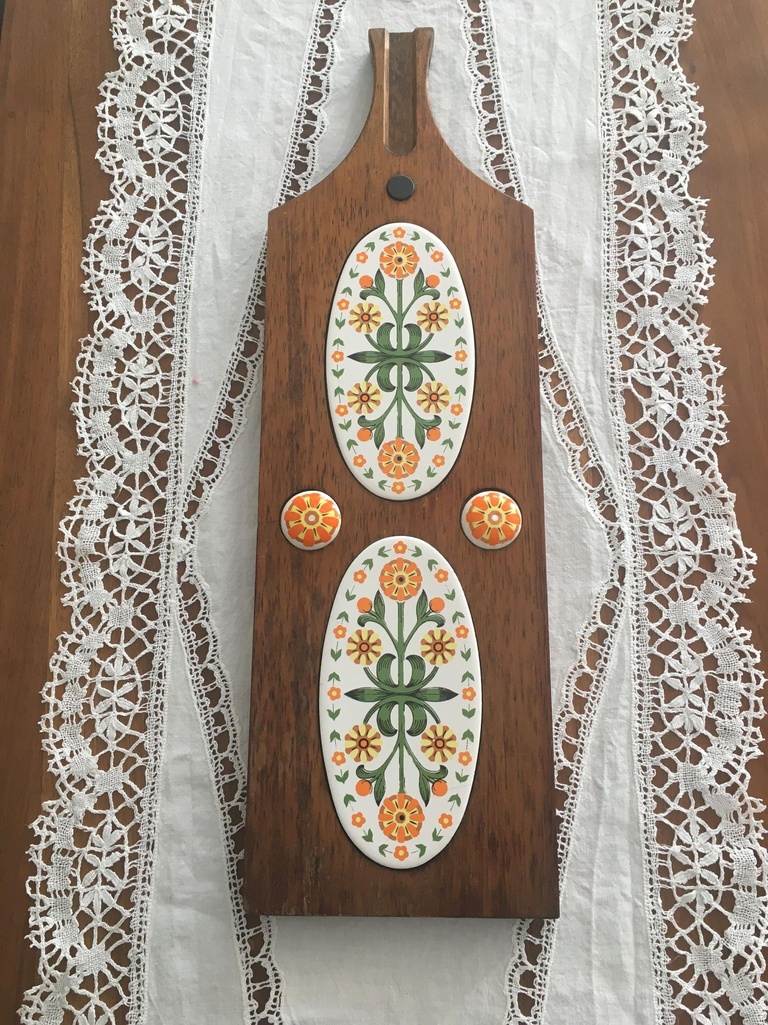 Vintage cheese board in wood and earthenware