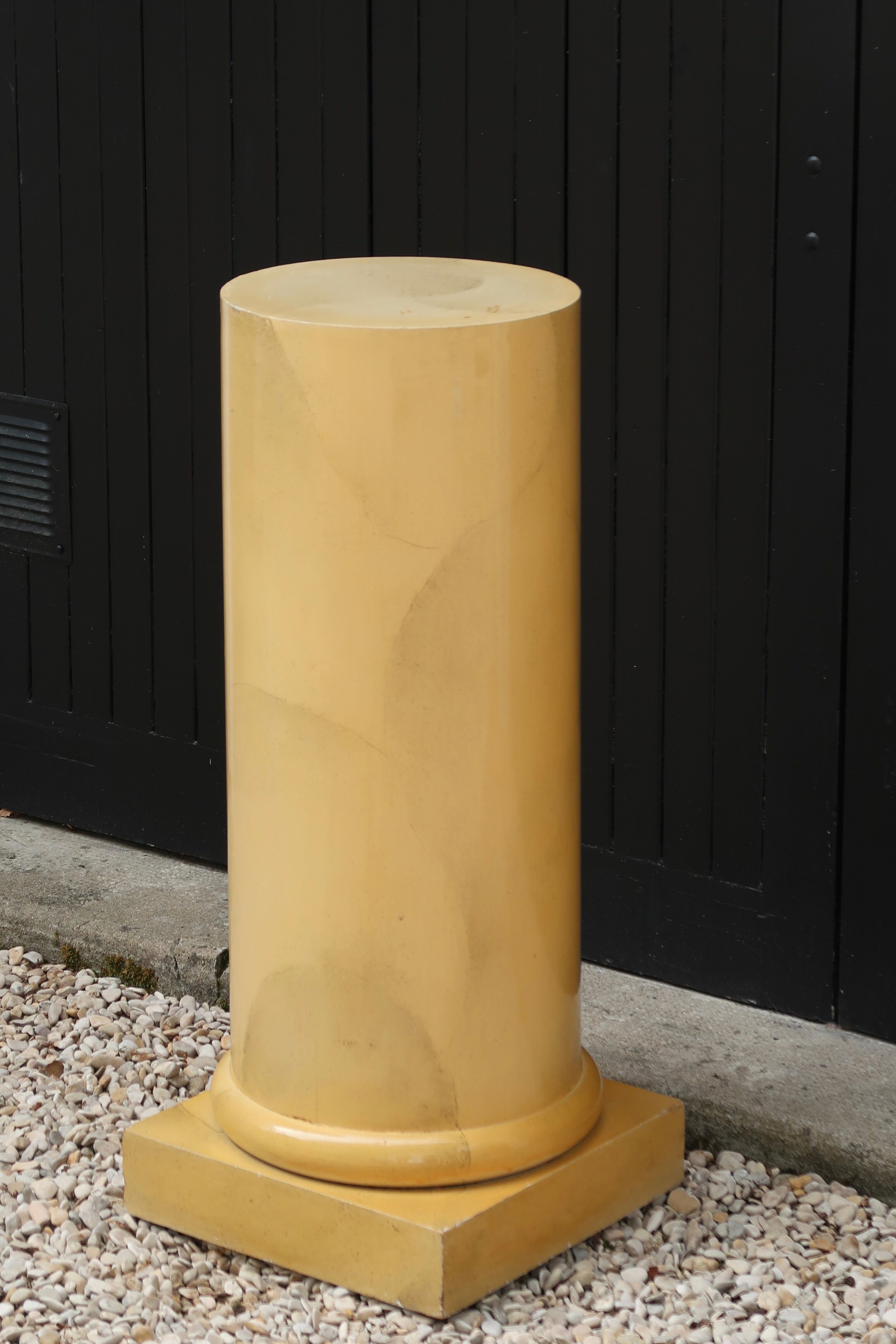 Wooden column imitation marble, display, 80s