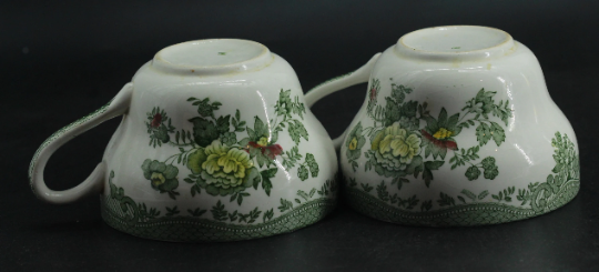 2 cups and under cups Wedgwood