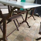 Bistro table