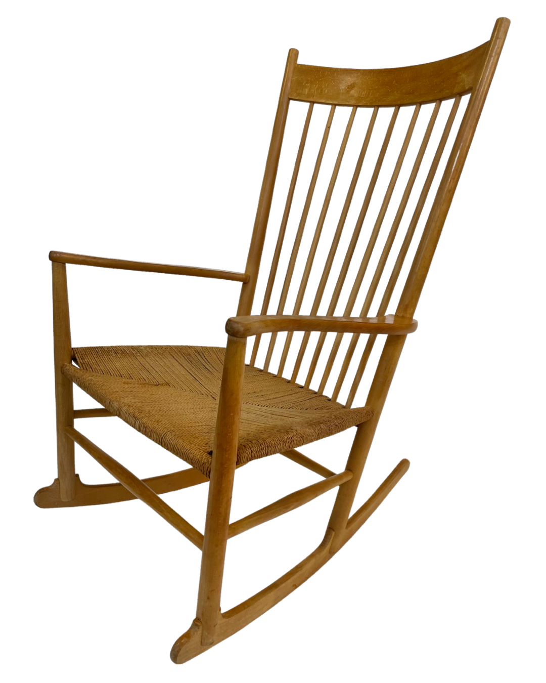 J16 rocking chair by Hans J. Wegner