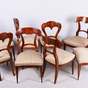 Chaises Biedermeier en noyer, Autriche, années 1830, ensemble de 8